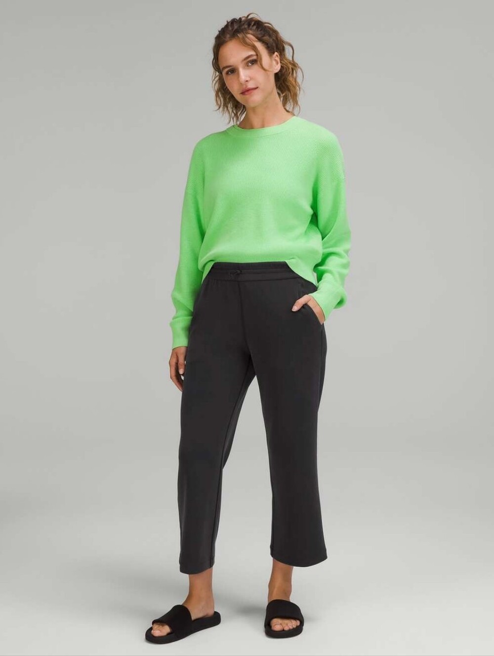 Lululemon Softstreme High-Rise Straight Leg Crop Black Size 12
